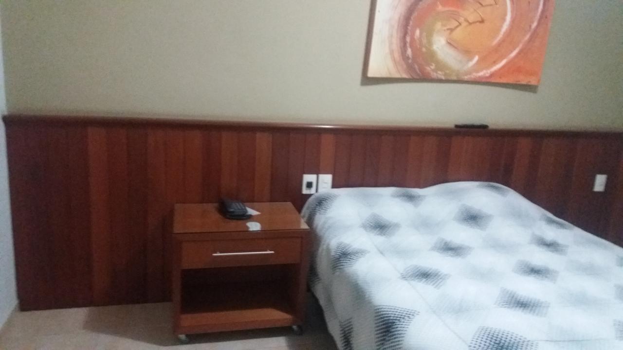 Abdon Flat Hotel Passos Exterior foto